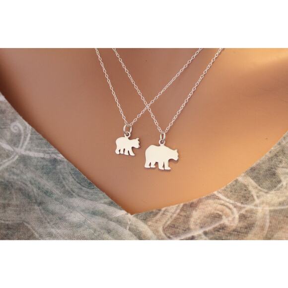 Sterling Silver Simple Mama Bear and Baby Bear Necklace Set - Picture 2 of 3